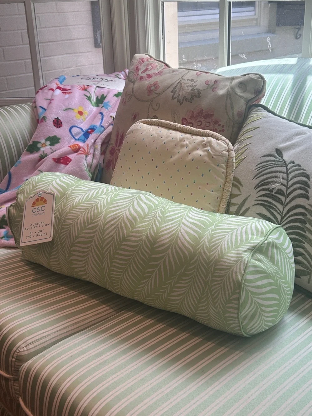 2 PC Ferns in Green + White Outdoor Bolster Pillow + Embroidered Palm Pillow NEW